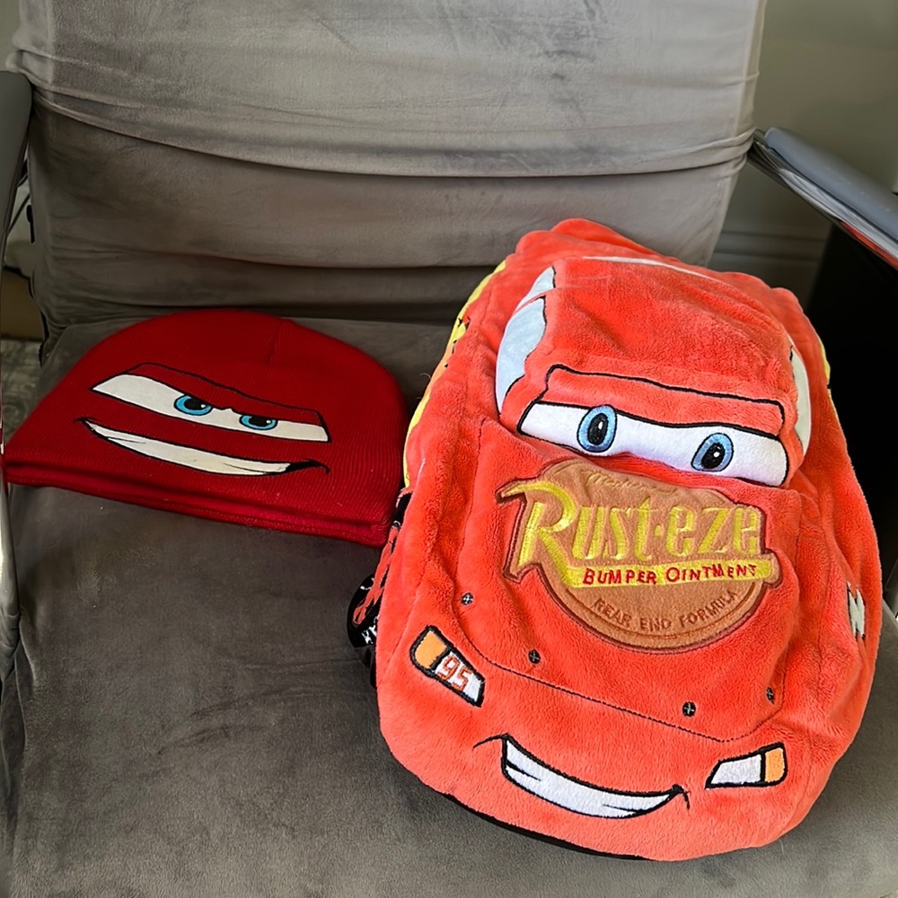 Stuffed/bean Lightning McQueen Toy plus youth beanie